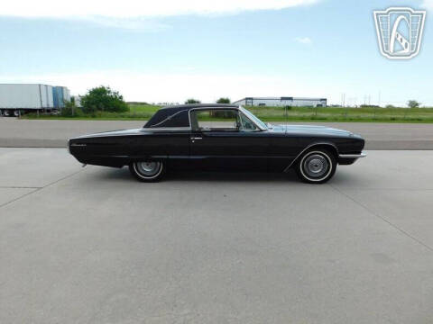 1966 Ford Thunderbird