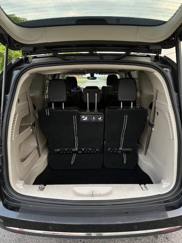 2018 Chrysler Pacifica Touring L