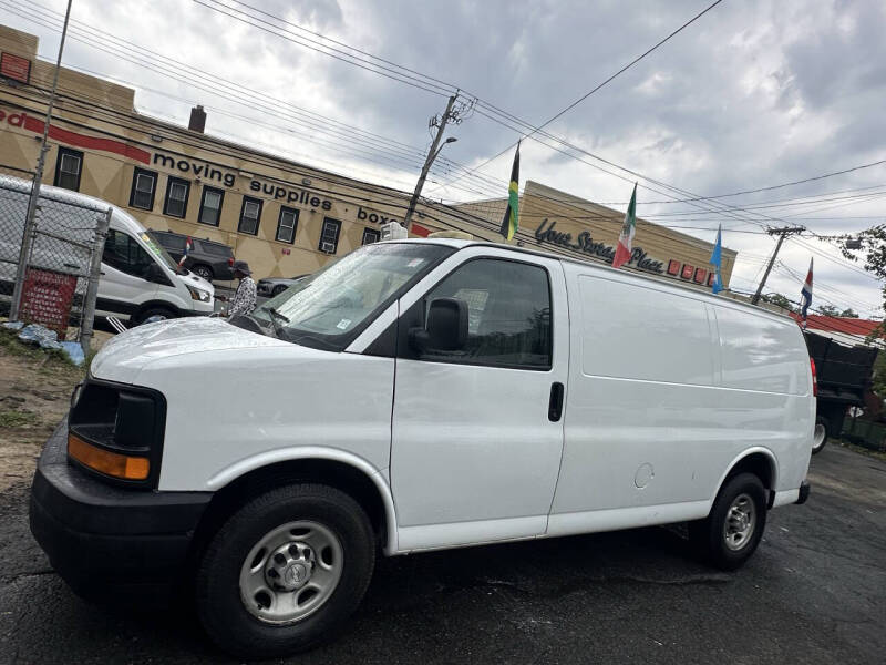 2017 Chevrolet Express 2500