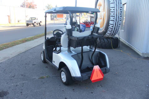 2020 E-Z-GO RXV ELiTE