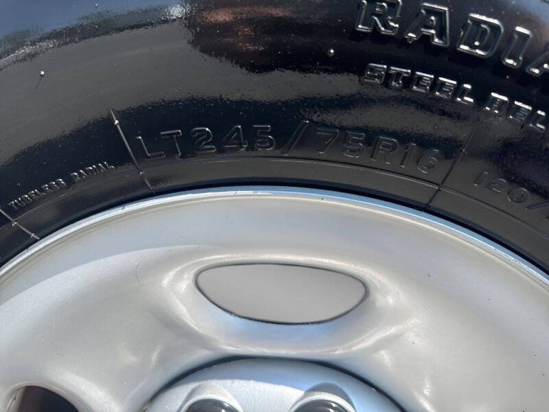 2023 GMC Savana 2500