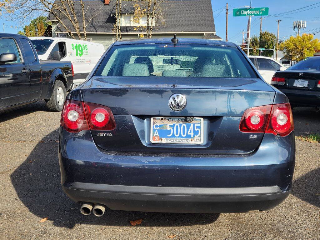 2008 Volkswagen Jetta for sale at ETHAN AUTO SALES LLC in Portland, OR