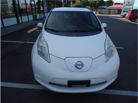 2016 Nissan LEAF