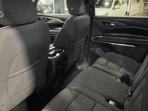 2024 Chevrolet Traverse LS