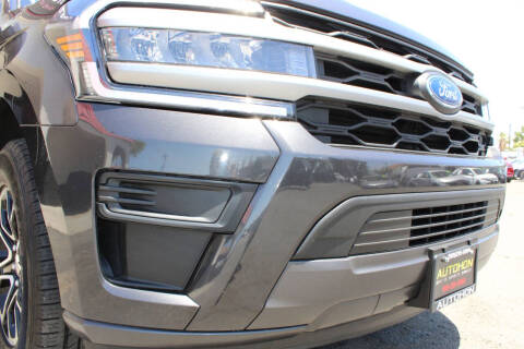 2024 Ford Expedition MAX XLT