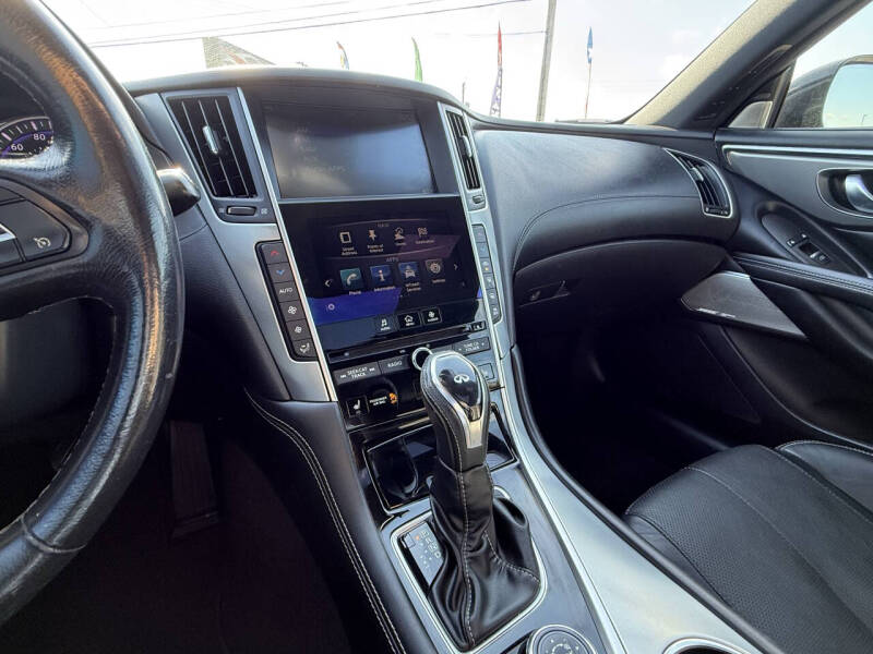 2017 Infiniti Q60 3.0T Premium