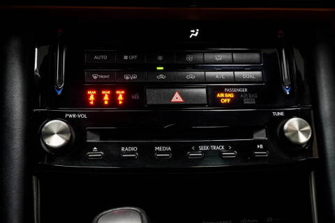 2024 Lexus IS 350 F SPORT Design