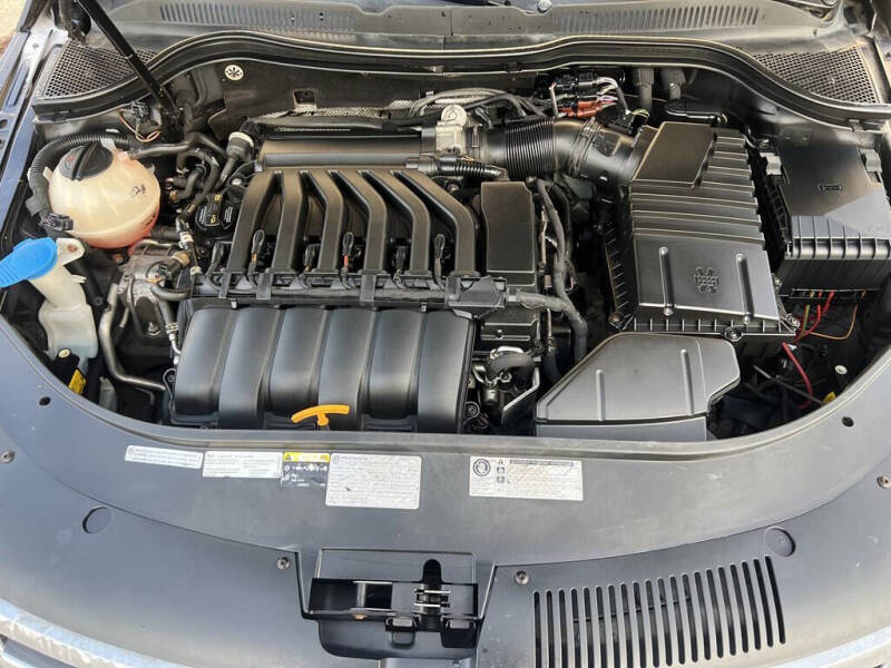 2013 Volkswagen CC VR6 4Motion Executive