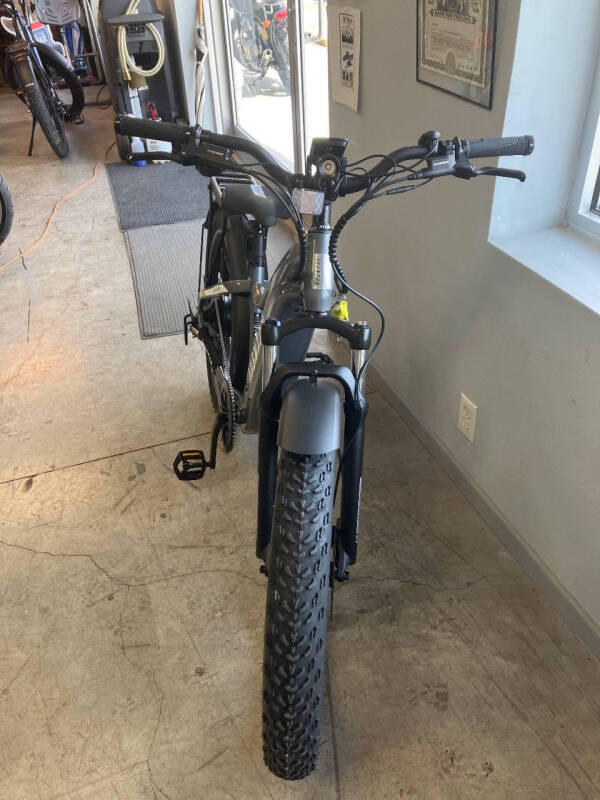 2024 Aventon AE4D3625