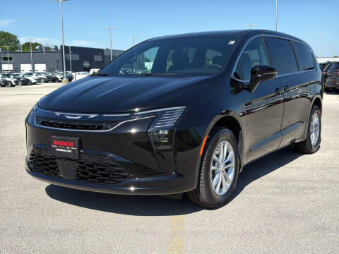2027 Chrysler Pacifica Select