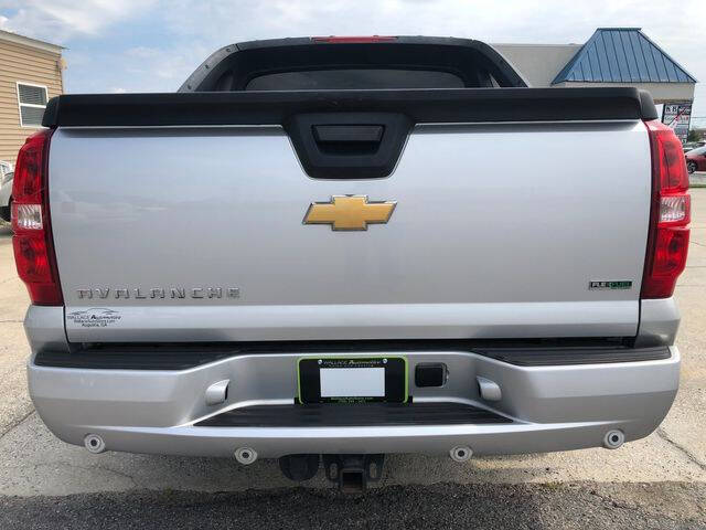 2012 Chevrolet Avalanche LT