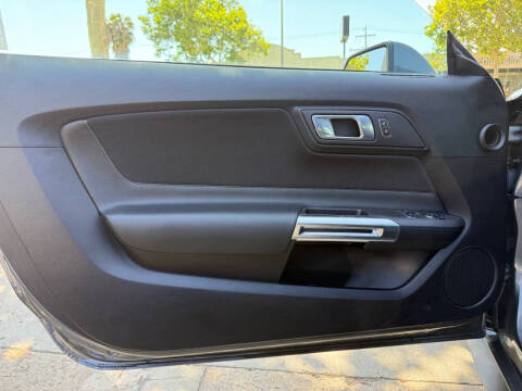 2023 Ford Mustang EcoBoost