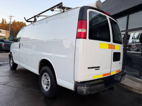 2014 Chevrolet Express 2500