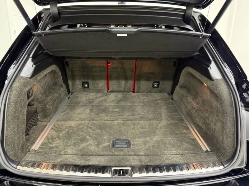 2019 Bentley Bentayga V8