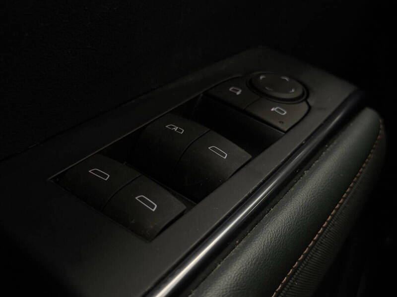 2024 GMC Acadia AT4
