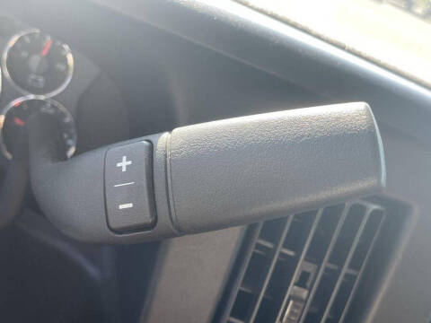 2023 Chevrolet Express 2500