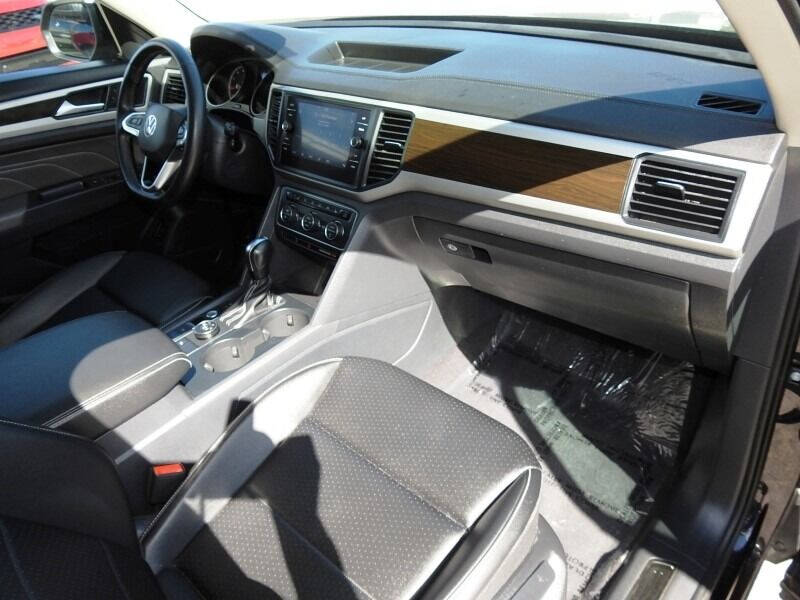 2021 VOLKSWAGEN Atlas 4Motion SUV / Crossover - $24,900