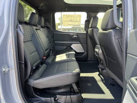 2025 GMC Sierra EV Denali