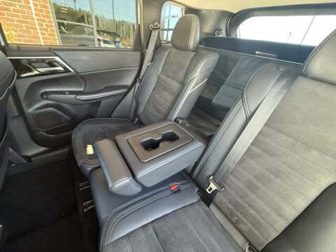 2023 Mitsubishi Outlander SE Special Edition