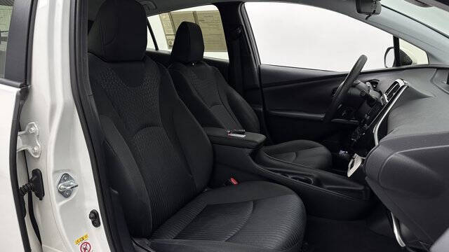 2017 Toyota Prius Two