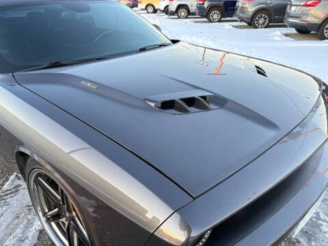 2015 Dodge Challenger R/T Plus