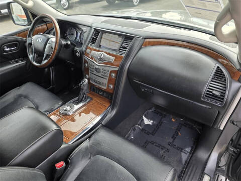 2019 Infiniti QX80 Luxe