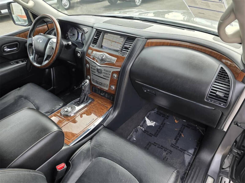 2019 Infiniti QX80 Luxe