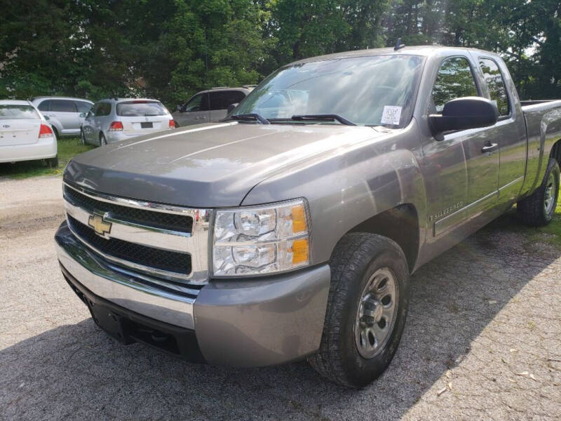 2008 Chevrolet Silverado 1500 for sale at DIRECT AUTO in Brownsburg IN