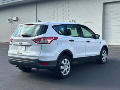 2014 Ford Escape S