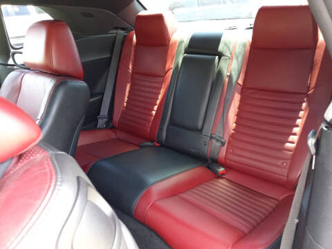2013 Dodge Challenger R/T Plus