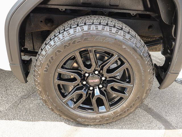 2024 GMC Sierra 1500 Elevation Standard