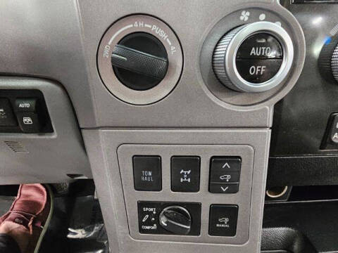 2013 Toyota Sequoia Platinum