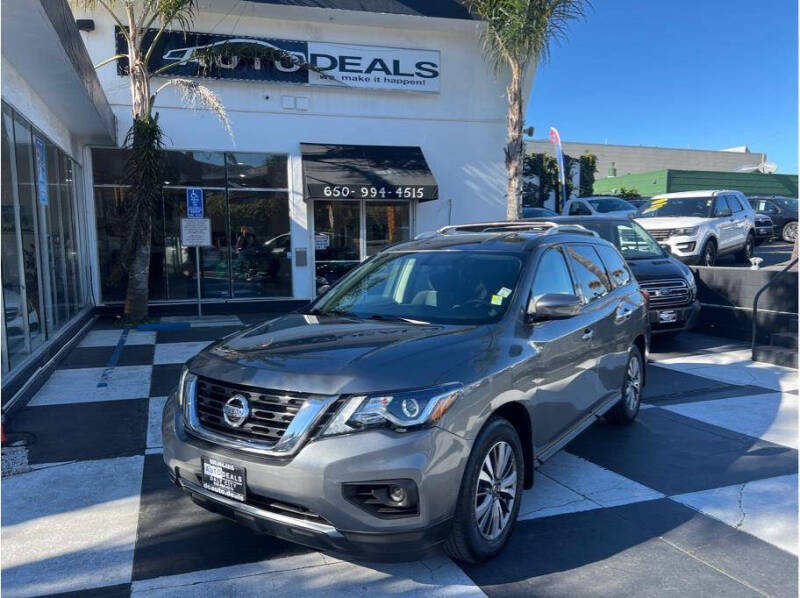 2019 Nissan Pathfinder for sale at AutoDeals in Hayward CA