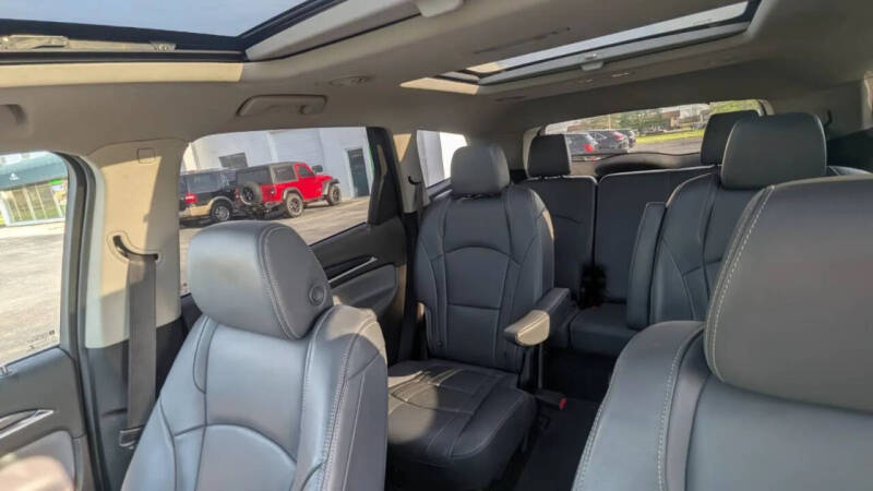 2019 Buick Enclave Essence