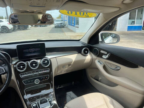 2016 Mercedes-Benz C-Class