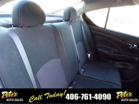 2019 Nissan Versa SV