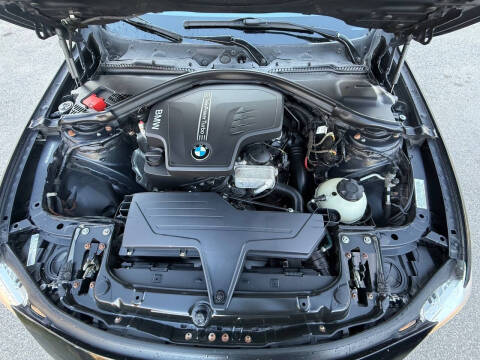 2013 BMW 3 Series 320i xDrive