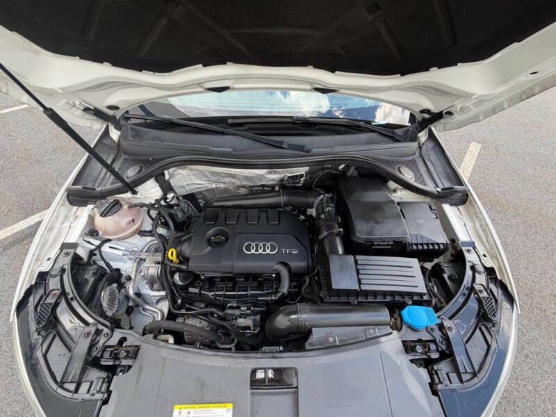 2016 Audi Q3 2.0T quattro Premium Plus