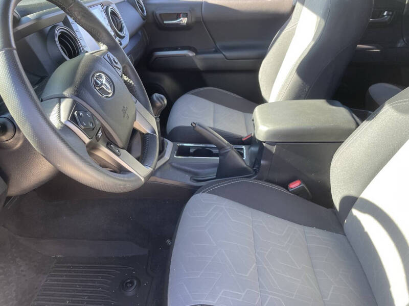 2022 Toyota Tacoma TRD Sport