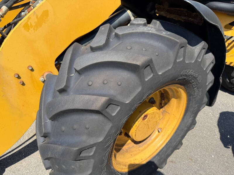 2012 Caterpillar 908H