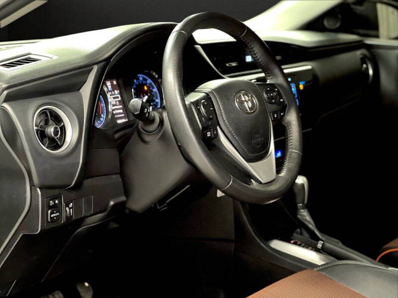 2018 Toyota Corolla SE