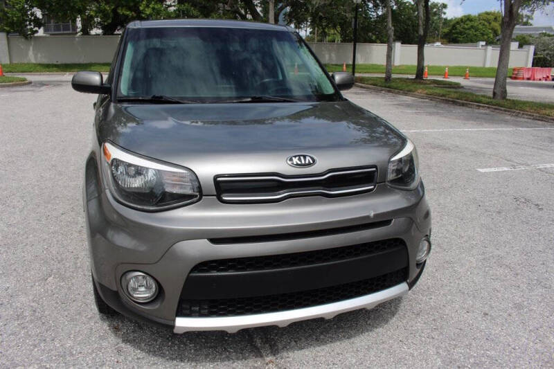 2017 Kia Soul +