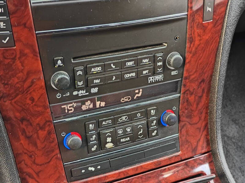 2014 Cadillac Escalade Luxury