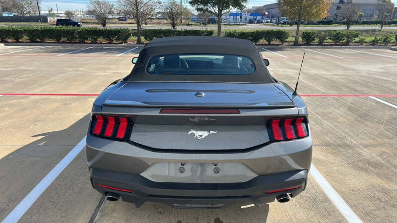 2024 Ford Mustang