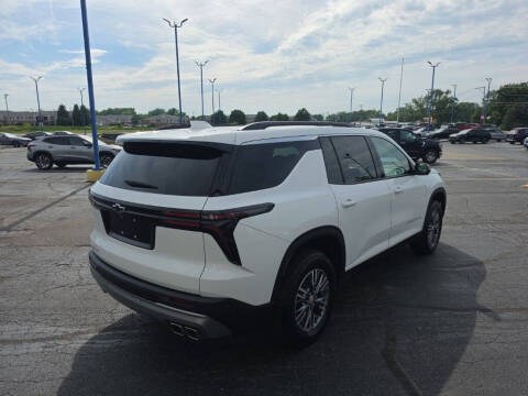 2025 Chevrolet Traverse LT
