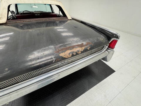 1961 Lincoln Continental