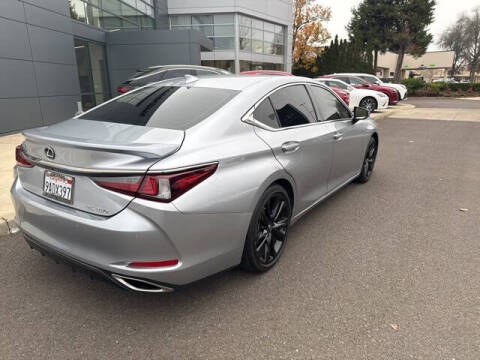 2022 Lexus ES 350 F SPORT