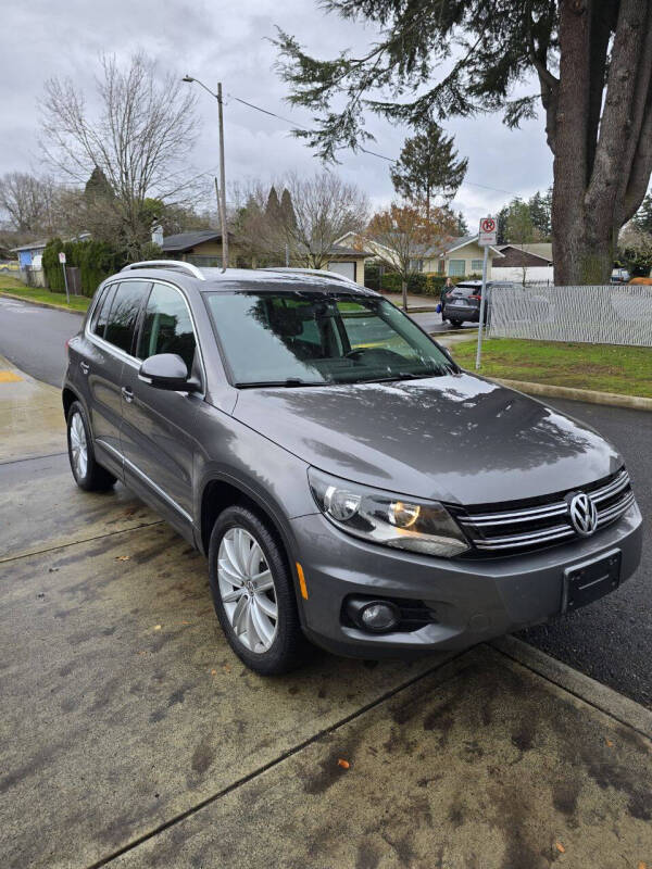 2012 Volkswagen Tiguan for sale at RICKIES AUTO, LLC. in Portland OR