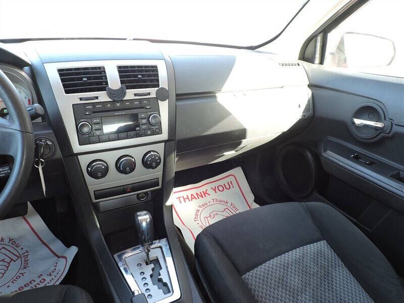 2009 Dodge Avenger SE