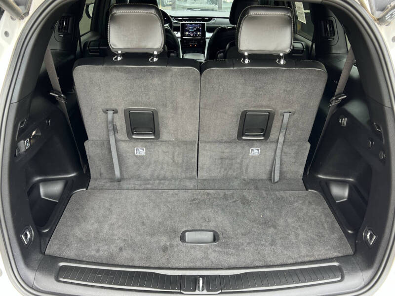 2021 Jeep Grand Cherokee L Altitude